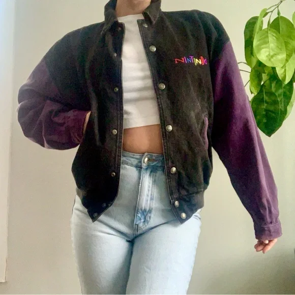 Vintage 90s Nintendo Women's Black and Purple Varsity Jacket - Picture 3 of 16
